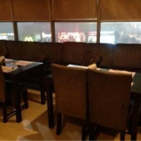 Chutneez Restaurant Lounge & Bar