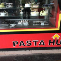 Pasta Hut